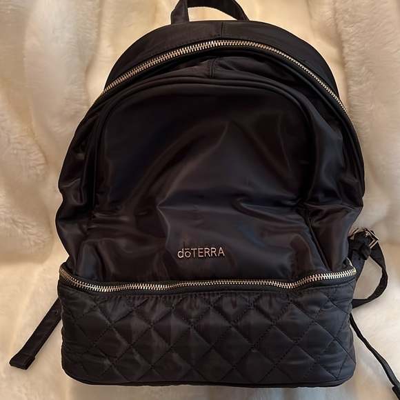 🖤🖤PRICE DROP🖤🖤NWOT-Limited Edition DoTERRA Backpack🎒STILL IN THE WRAPPING. - Picture 9 of 9